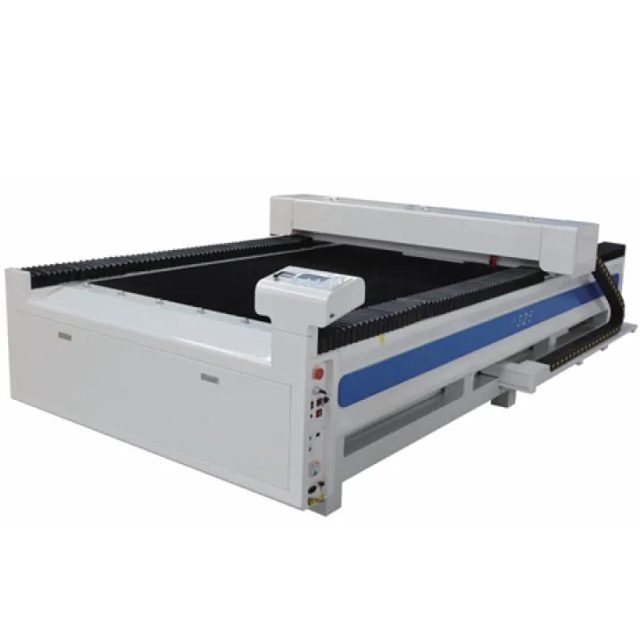 Máquina de corte láser con CCD y transmision de cremallera 1325 - 1830