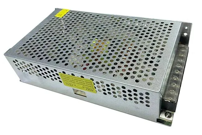 Fuente de poder 110/220v 12v (indoor)
