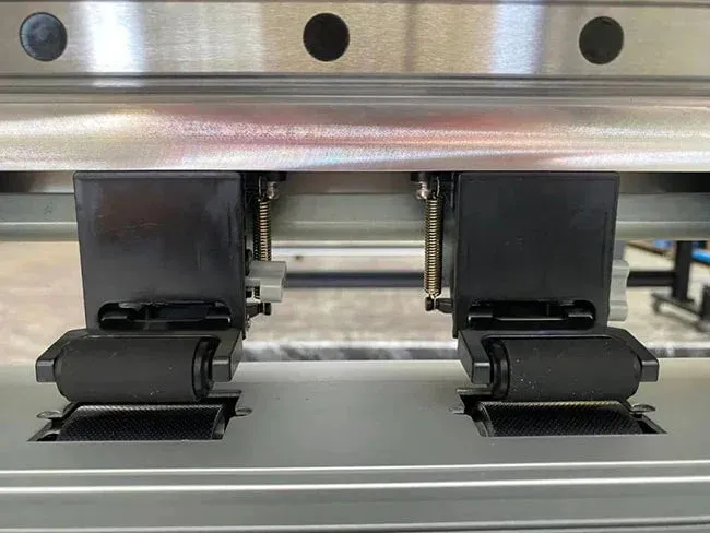 Impresora de inyección de tinta UV de rollo a rollo de 3.2 m con 2/4 cabezales Epson