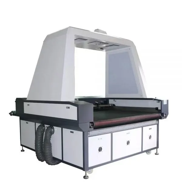 Cortadora láser de tela con cámara CCD