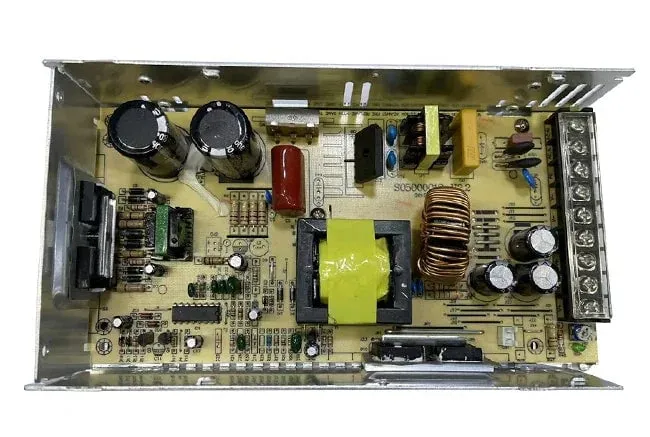 Fuente de poder 110/220v 12v (indoor)