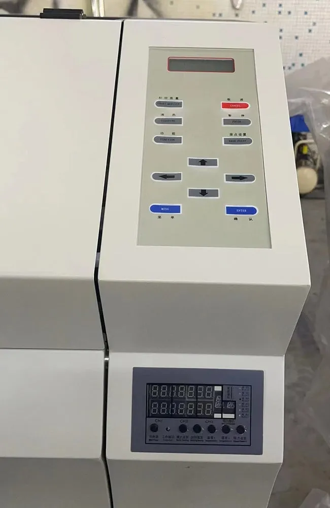 Plotter- Impresora Ecosolvente/ Sublimación de 1,8 m con 4 cabezales