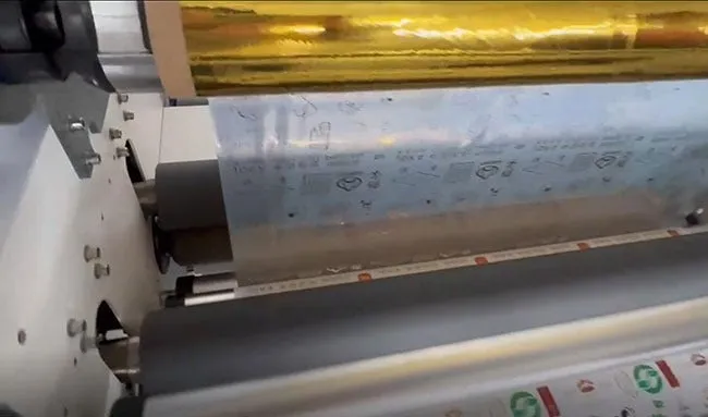 Laminadora neumática totalmente automática
