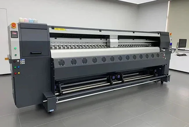 Plotter - Impresora ecosolvente de 3,2 m con 4 cabezales I3200
