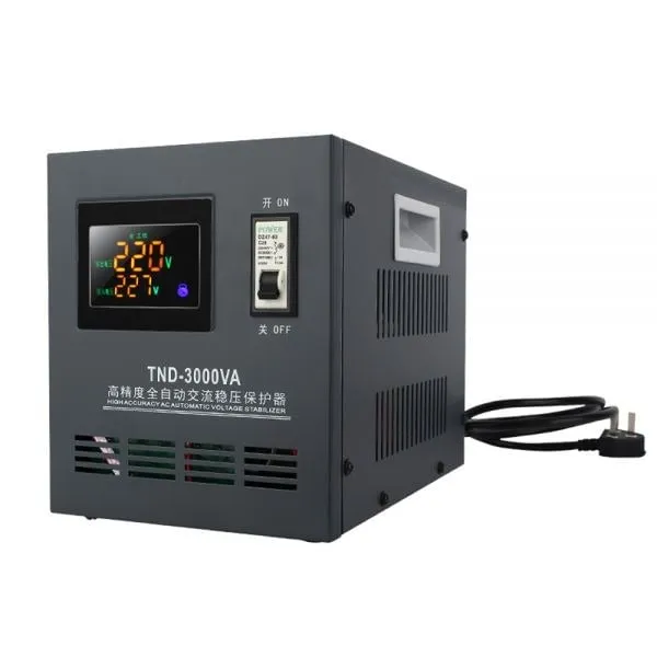 Transformador / Regulador de voltaje automático de 3/5KW 220VAC