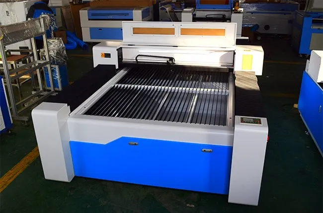 Máquina cortadora láser de CO2 1325 150w/300W