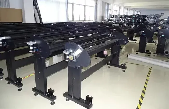Máquina de trazo para prendas en papel con inyección de tinta CAD de 1,85 m