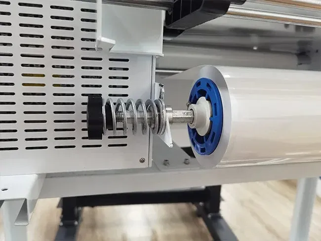 Impresora UV DTF 30cm 300B con 3 XP600
