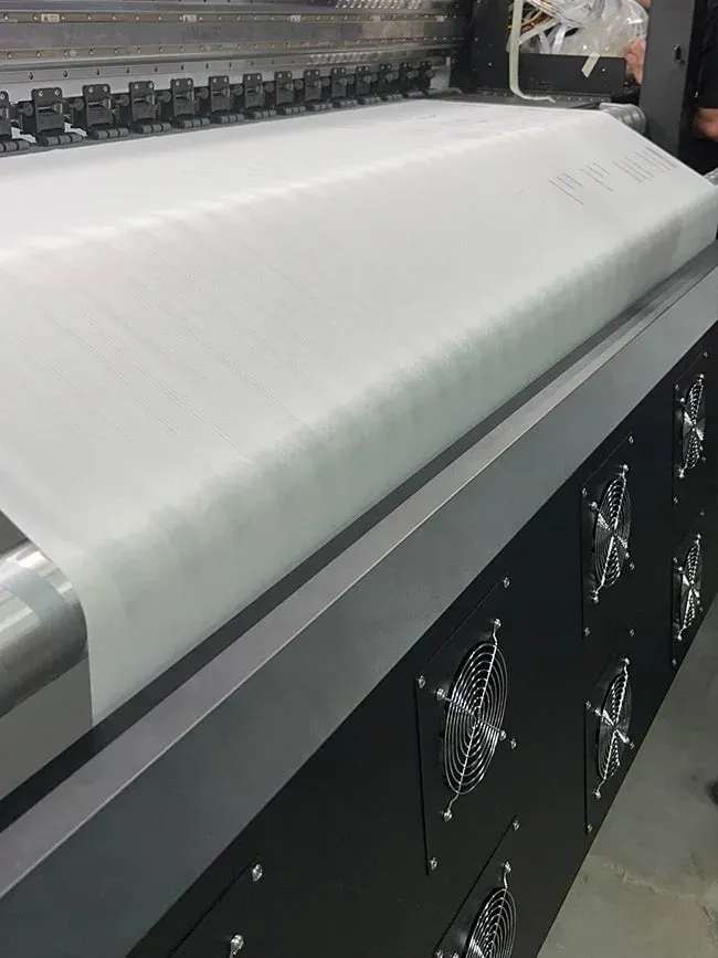 Impresora de sublimación industrial de 1,9m para tejidos de fibra con 24 cabezales Epson I3200A1