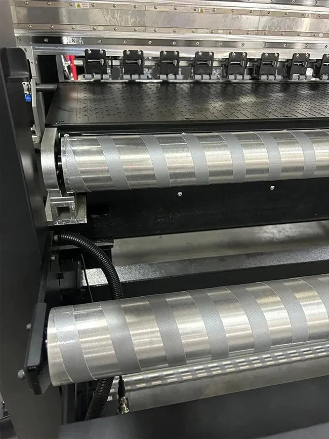 Impresora de sublimación industrial de 1,9m para tejidos de fibra con 24 cabezales Epson I3200A1